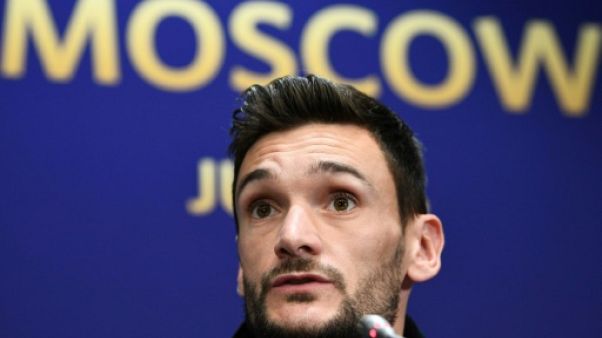 Hugo Lloris: "Pas le moment de lâcher" Hugo Lloris: "Pas le moment de lâcher"