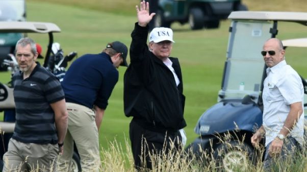 Trump à Helsinki à la veille de son sommet avec Poutine Trump à Helsinki à la veille de son sommet avec Poutine