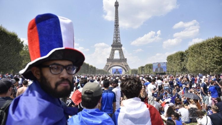 Mondiali: fan-zone Parigi già completa