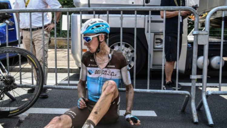 Tour de France: Bardet, le miraculé des pavés de Roubaix
