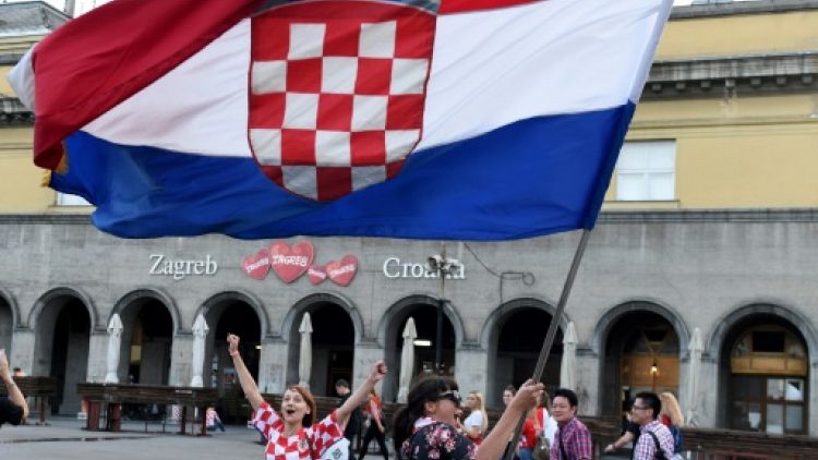 Mondial: malgré la défaite, les Croates fêtent "leurs héros"