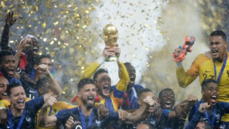 Mondial-2018: la France attend le retour de ses héros