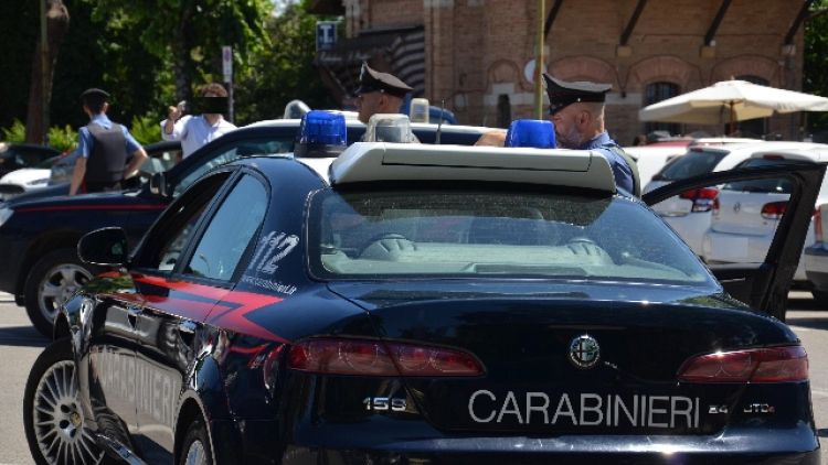 Furti d'auto nel Salernitano, 8 arresti