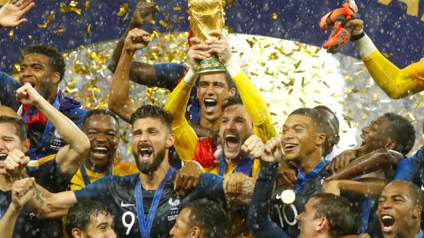 مترو باريس يغير أسماء بعض المحطات بعد الفوز بكأس العالم مترو باريس يغير أسماء بعض المحطات بعد الفوز بكأس العالم