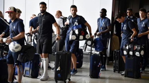 Bleus: l'avion des champions du monde a décollé de Moscou Bleus: l'avion des champions du monde a décollé de Moscou