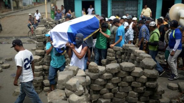 Nicaragua: "On va protester" jusqu'au départ d'Ortega, assurent les étudiants Nicaragua: "On va protester" jusqu'au départ d'Ortega, assurent les étudiants