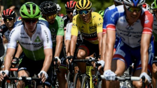 Tour de France - 10e étape: le peloton est parti en direction des Alpes Tour de France - 10e étape: le peloton est parti en direction des Alpes