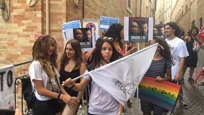 Sit-in studenti, no a politica Salvini