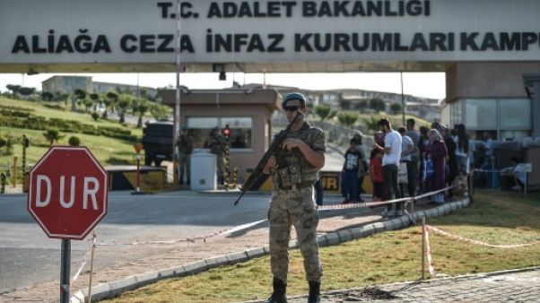 La Turquie maintient en détention le pasteur américain Brunson La Turquie maintient en détention le pasteur américain Brunson