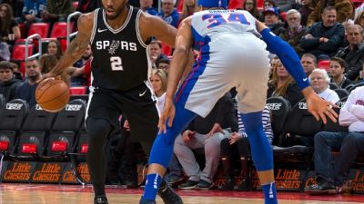 NBA: Kawhi Leonard de San Antonio à Toronto en échange de DeMar DeRozan NBA: Kawhi Leonard de San Antonio à Toronto en échange de DeMar DeRozan