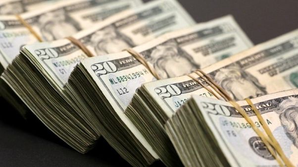المستثمرون يراهنون على قوة الدولار في الأجل الطويل بعد تصريحات باول المستثمرون يراهنون على قوة الدولار في الأجل الطويل بعد تصريحات باول