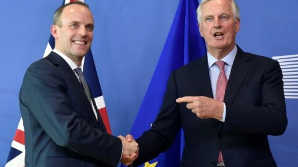 Brexit: l'UE s'inquiète, le Royaume-Uni prêt à "intensifier" les négociations Brexit: l'UE s'inquiète, le Royaume-Uni prêt à "intensifier" les négociations