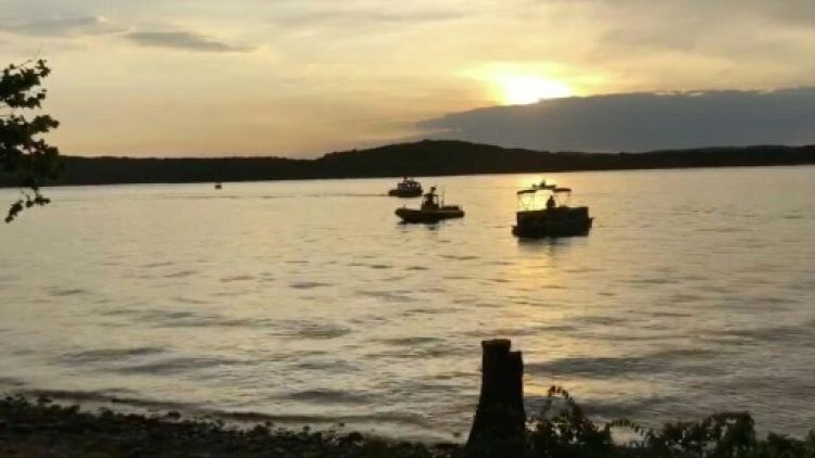 Etats-Unis: 17 morts, dont 9 d'une même famille, dans un naufrage sur un lac
