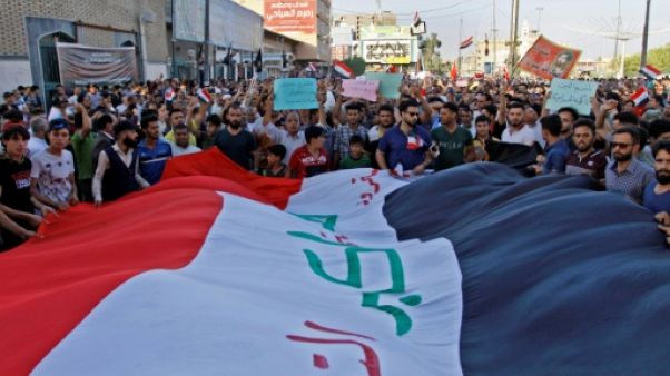 En Irak, un nouveau mort dans la contestation qui gagne Bagdad En Irak, un nouveau mort dans la contestation qui gagne Bagdad