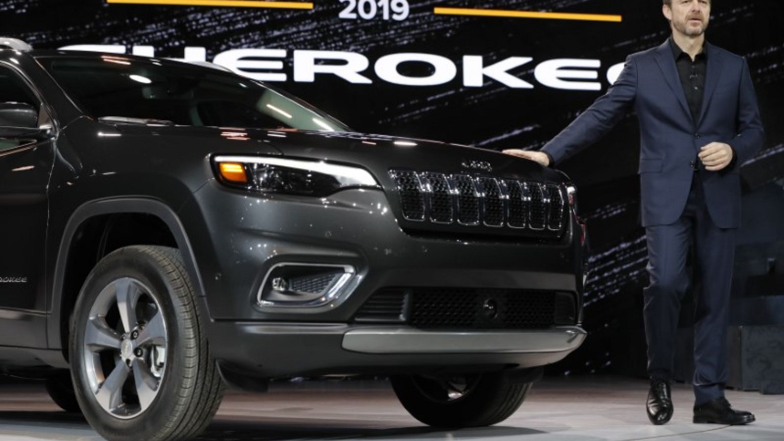 Fiat Chrysler to name Jeep's Manley to replace Marchionne as CEO - source