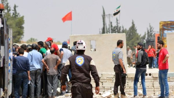 Des Casques blancs syriens évacués par Israël vers la Jordanie Des Casques blancs syriens évacués par Israël vers la Jordanie