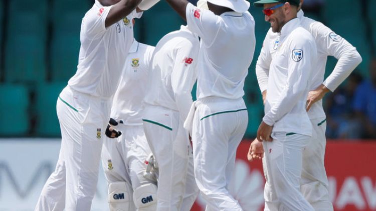 South Africa set 490 after Sri Lanka declare