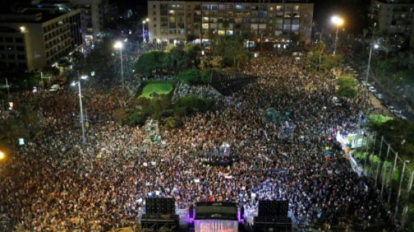 Des milliers d'Israéliens dans la rue contre une loi interdisant la GPA aux couples gays Des milliers d'Israéliens dans la rue contre une loi interdisant la GPA aux couples gays