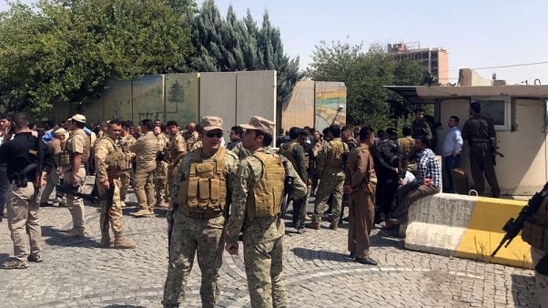مصادر أمنية: تفجير انتحاري داخل مقر محافظة أربيل مصادر أمنية: تفجير انتحاري داخل مقر محافظة أربيل