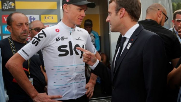Macron annule son déplacement mercredi sur l'étape du Tour de France