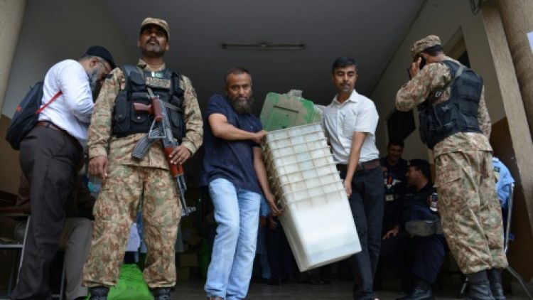 Pakistan: derniers préparatifs à la veille du scrutin