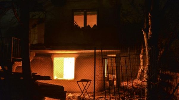 A Mati, la désolation dans une ville "qui n'existe plus" A Mati, la désolation dans une ville "qui n'existe plus"