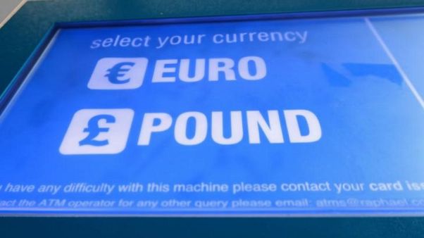 بنك انجلترا: أحجام التداول في سوق لندن للصرف الأجنبي تقفز لمستوى قياسي عند 2.7 تريليون دولار في أبريل بنك انجلترا: أحجام التداول في سوق لندن للصرف الأجنبي تقفز لمستوى قياسي عند 2.7 تريليون دولار في أبريل