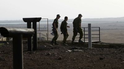 Israël dit avoir abattu un avion syrien, version différente à Damas Israël dit avoir abattu un avion syrien, version différente à Damas