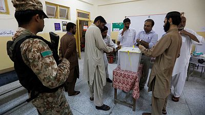 بدء التصويت في الانتخابات العامة بباكستان