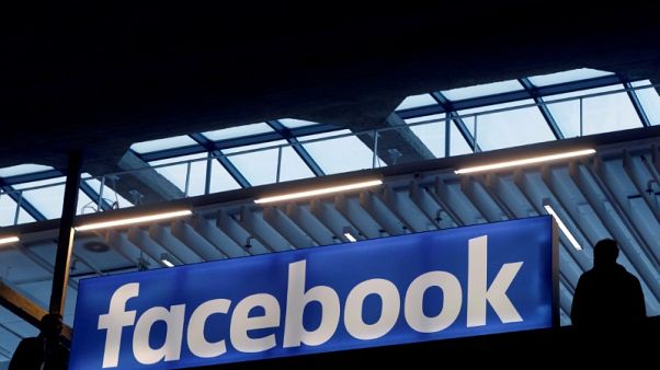فيسبوك تتعهد بتكثيف جهود الأمن الإلكتروني قبل انتخابات الكونجرس الأمريكي فيسبوك تتعهد بتكثيف جهود الأمن الإلكتروني قبل انتخابات الكونجرس الأمريكي