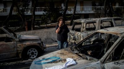 A droite et mourir? A gauche et vivre? A Mati, l'incendie a joué à la loterie A droite et mourir? A gauche et vivre? A Mati, l'incendie a joué à la loterie