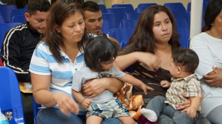 Etats-Unis: des centaines de familles de migrants "inéligibles" aux retrouvailles