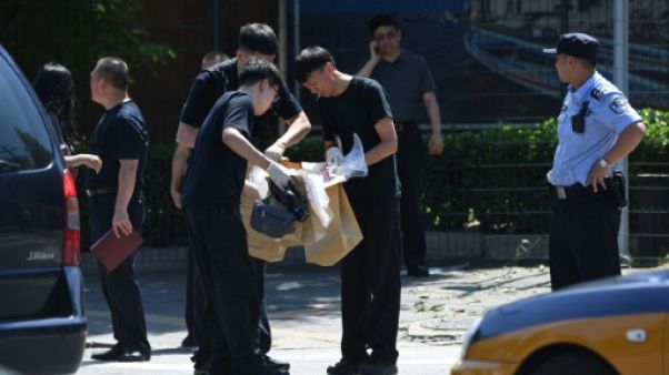 Chine: un homme provoque une explosion devant l'ambassade des Etats-Unis à Pékin Chine: un homme provoque une explosion devant l'ambassade des Etats-Unis à Pékin