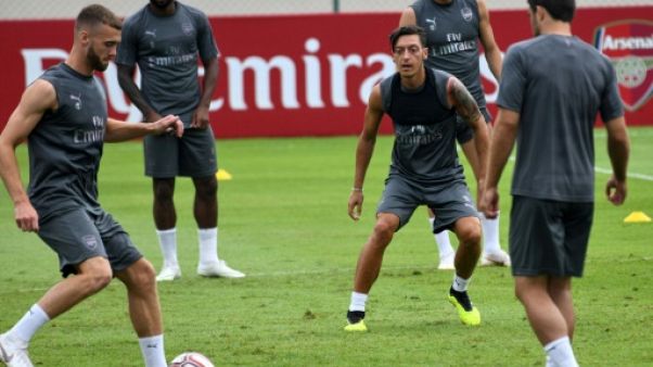 Scandale Özil: le patron de la Fédération fait son mea culpa Scandale Özil: le patron de la Fédération fait son mea culpa