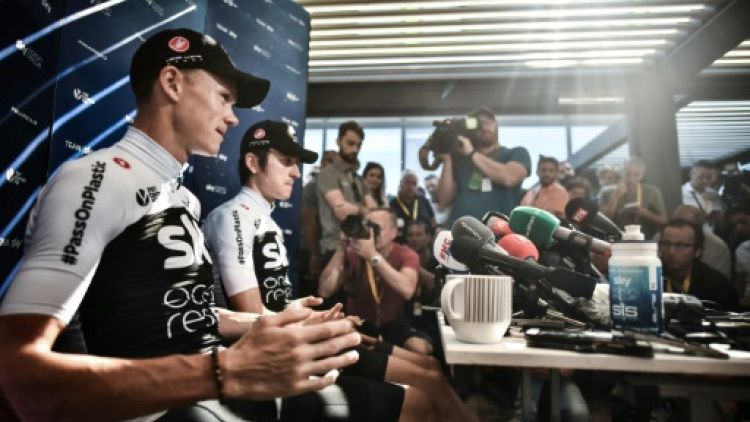 Tour de France: entre Twitter, Facebook et Instagram, des équipes toujours plus connectées