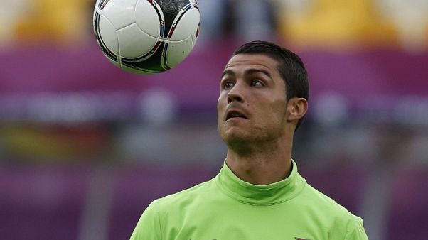 المدعي العام: تغريم رونالدو 3.2 مليون يورو في قضية تهرب ضريبي المدعي العام: تغريم رونالدو 3.2 مليون يورو في قضية تهرب ضريبي