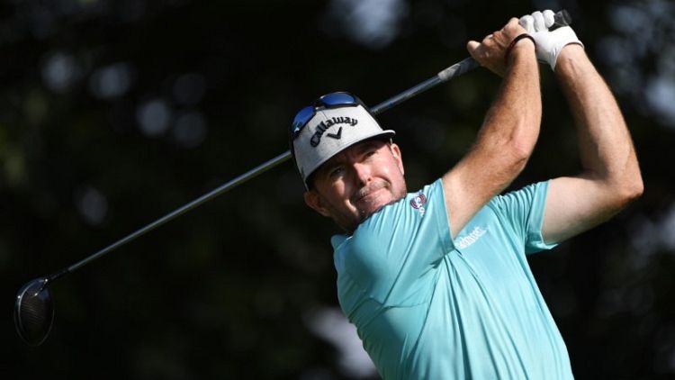 Garrigus keeps Canada lead after rain-hit round completed