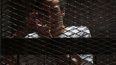 مصور مصري حائز على جائزة اليونسكو لحرية الصحافة ينتظر حكما