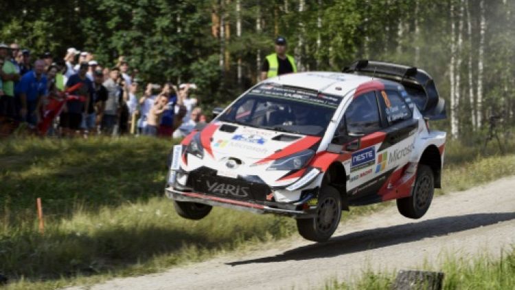 Rallye de Finlande: Tänak en tête, Ogier a mis Neuville à distance