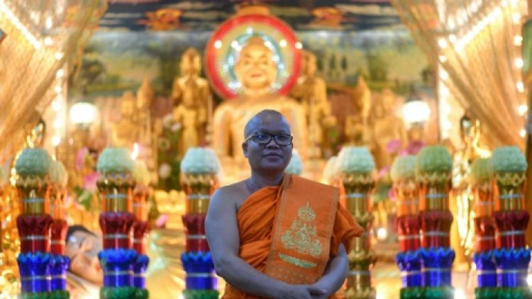 Cambodge: derrière une façade pro-Hun Sen, les moines bouddhistes divisés