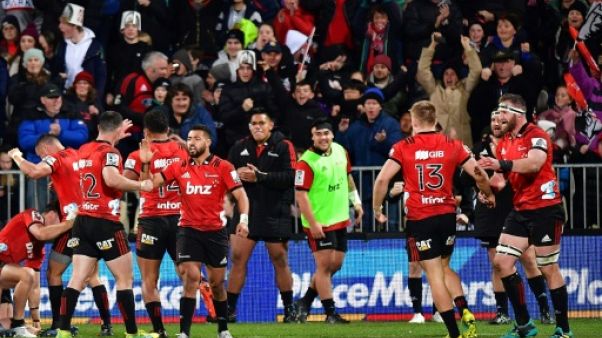 Les Crusaders attendent l'autre finaliste du Super Rugby Les Crusaders attendent l'autre finaliste du Super Rugby