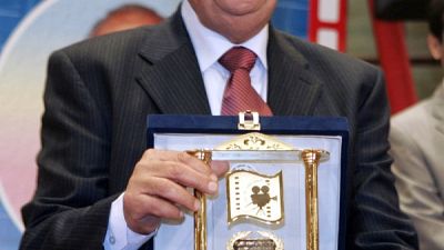 جائزة فاتن حمامة التقديرية من مهرجان القاهرة للممثل حسن حسني جائزة فاتن حمامة التقديرية من مهرجان القاهرة للممثل حسن حسني