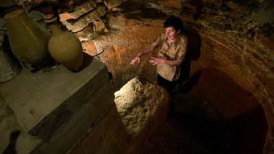 En Arménie, un labyrinthe creusé par un homme "guidé par le Ciel" attire les touristes En Arménie, un labyrinthe creusé par un homme "guidé par le Ciel" attire les touristes