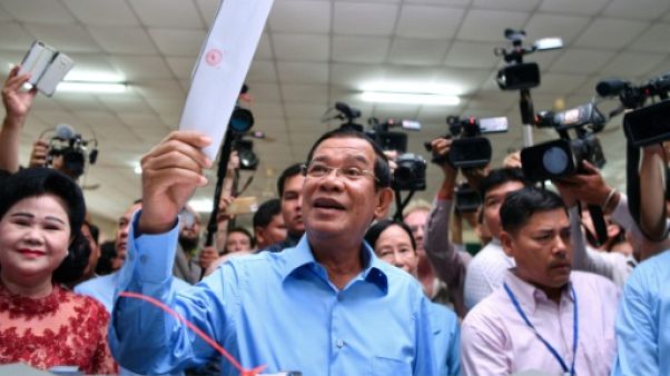 Cambodge: le parti d'Hun Sen "a remporté l'ensemble des sièges" selon son porte-parole Cambodge: le parti d'Hun Sen "a remporté l'ensemble des sièges" selon son porte-parole