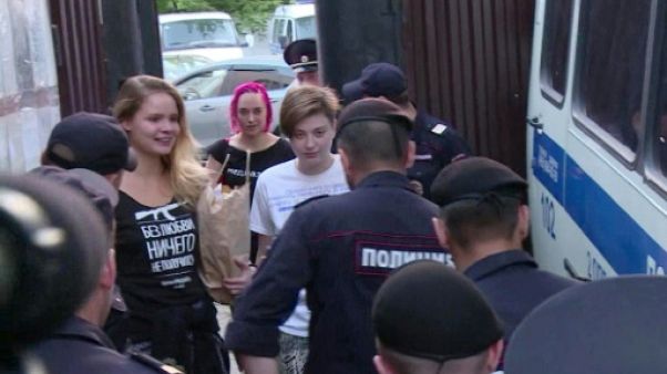 Russie: des membres des Pussy Riot finalement libérés Russie: des membres des Pussy Riot finalement libérés