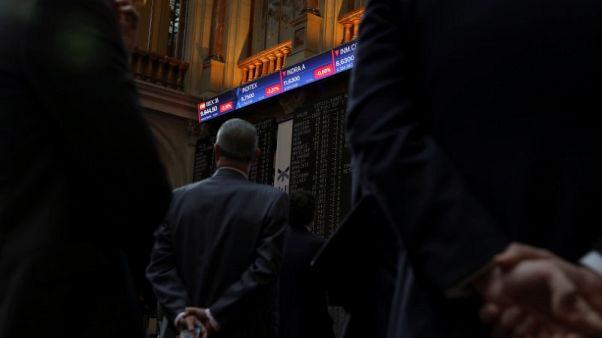 أسهم أوروبا تستقر صباحا وسط تفاؤل بالأرباح ومخاوف من الحرب التجارية أسهم أوروبا تستقر صباحا وسط تفاؤل بالأرباح ومخاوف من الحرب التجارية