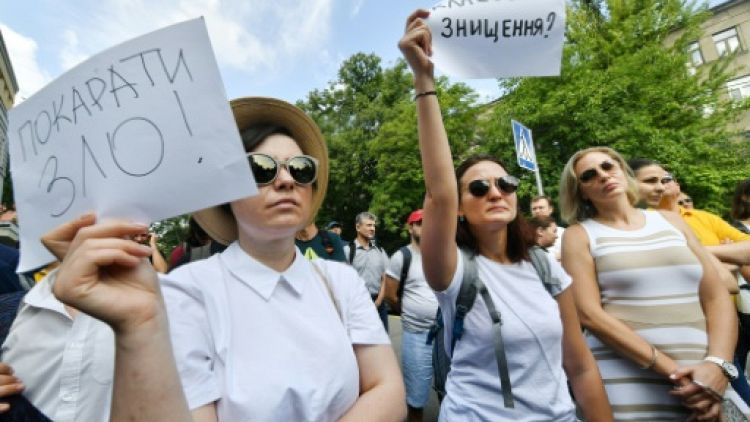 Indignation en Ukraine après l'attaque d'une militante anticorruption à l'acide