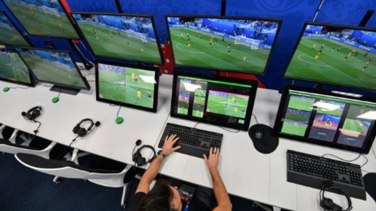Ligue 1: l'assistance vidéo à l'arbitrage (VAR) inaugurée lors d'OM-Toulouse le 10 août