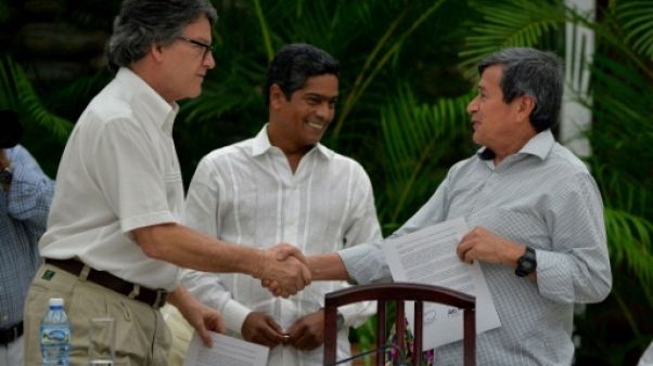 Colombie : gouvernement et guérilla de l'ELN ne parviennent pas à conclure un cessez-le-feu Colombie : gouvernement et guérilla de l'ELN ne parviennent pas à conclure un cessez-le-feu