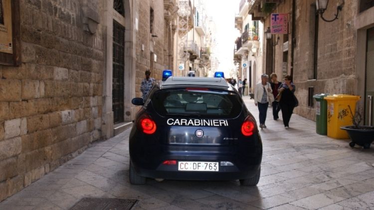 Puglia, 23enne albanese ucciso in piazza